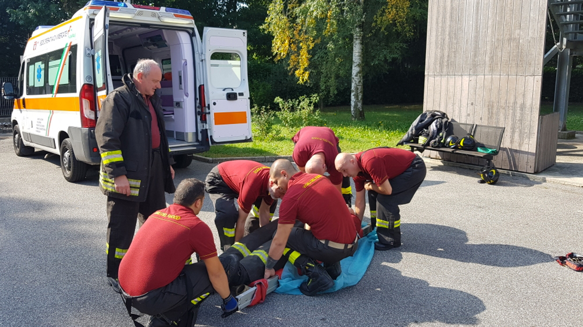 sessioni-formative-continua-la-collaborazione-avps-e-vigili-del-fuoco