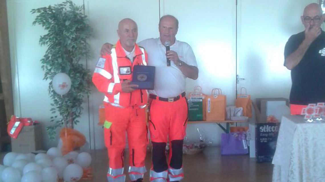 avps-al-40esimo-anniversario-del-corpo-volontari-ambulanza-angera